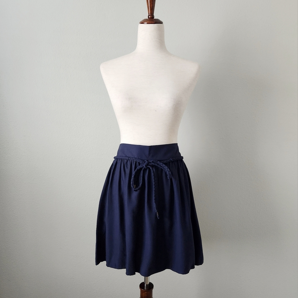 Tommy Hilfiger Navy Blue Pull-On Skirt With Braided Tie Belt, Size Small - Picture 4 of 16